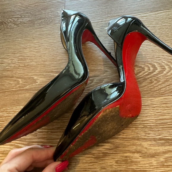 Christian Louboutin So Kate heels - Picture 2 of 2